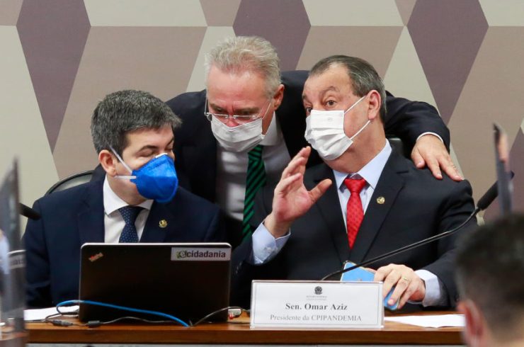 CPI (Comissão Parlamentar de Inquérito) da Covid no Senado, sessão administrativa. A comissão investiga o uso do dinheiro federal que foi enviado para cidades e Estados, além de supostas omissões do governo federal no combate à pandemia. Sérgio Lima/Poder360 10.06.2021