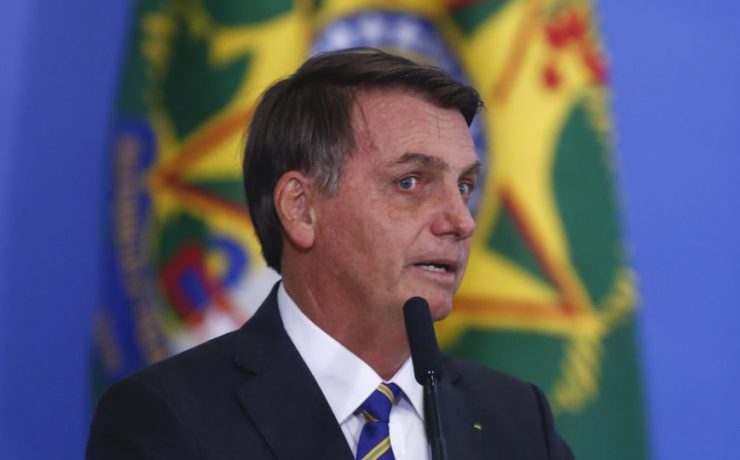 Presidente Jair Bolsonaro  durante a assinatura de posse do vice-presidente Hamilton Mourão que coordenará Conselho Nacional da Amazônia Legal, durante assinatura do decreto de criação do Conselho. Mourão disse querer 'verdadeira política de Estado para a região'| Sérgio Lima/Poder360 11.02.2020